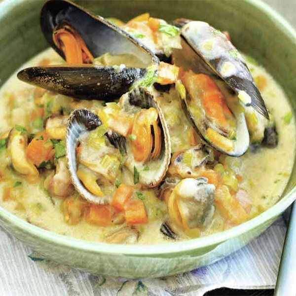 Molly Malone’s Cockle and Mussel Chowder